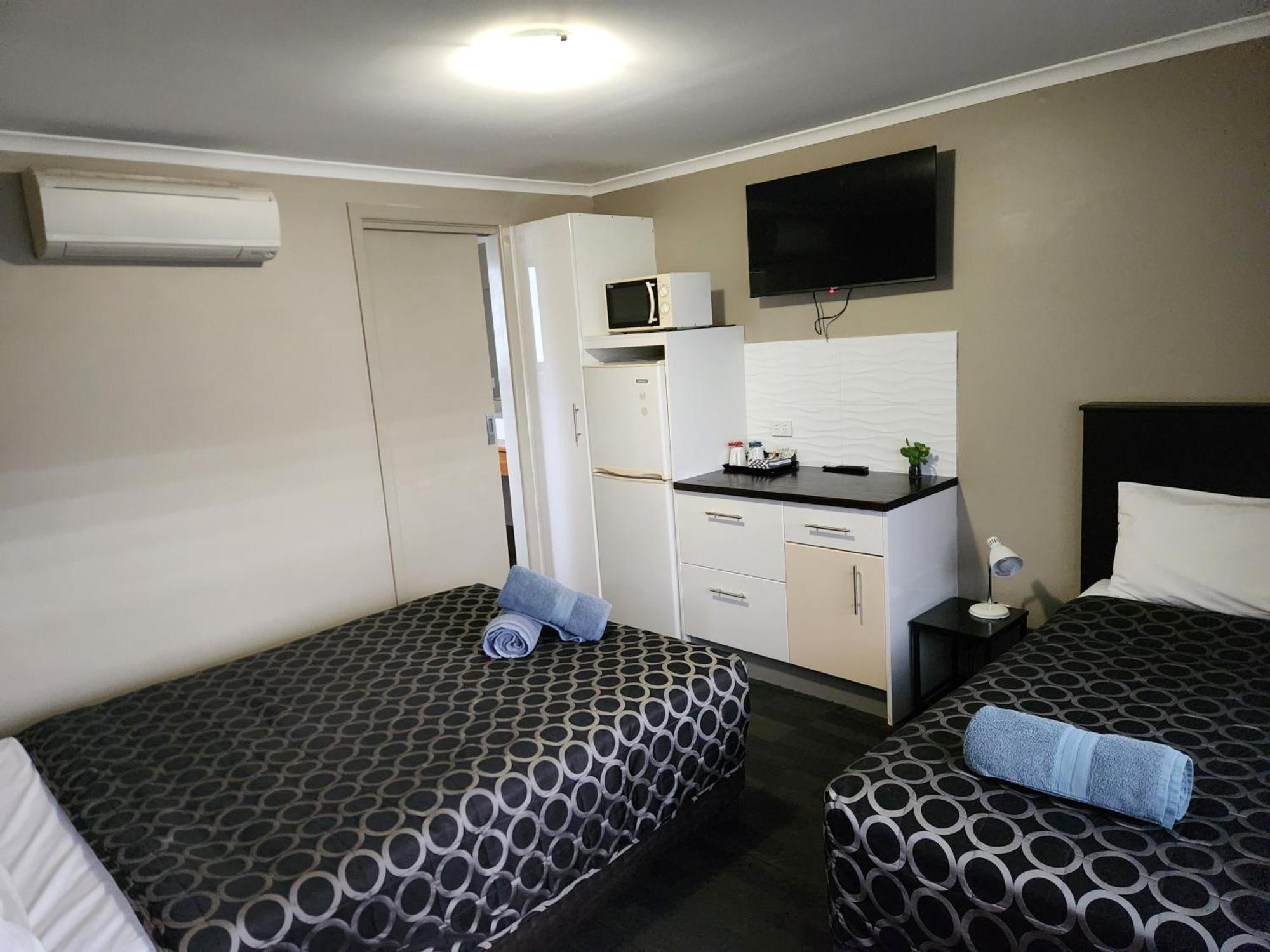 Narrabri Motel And Caravan Park Exterior photo